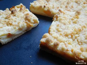 gâteau-pêche-crumble